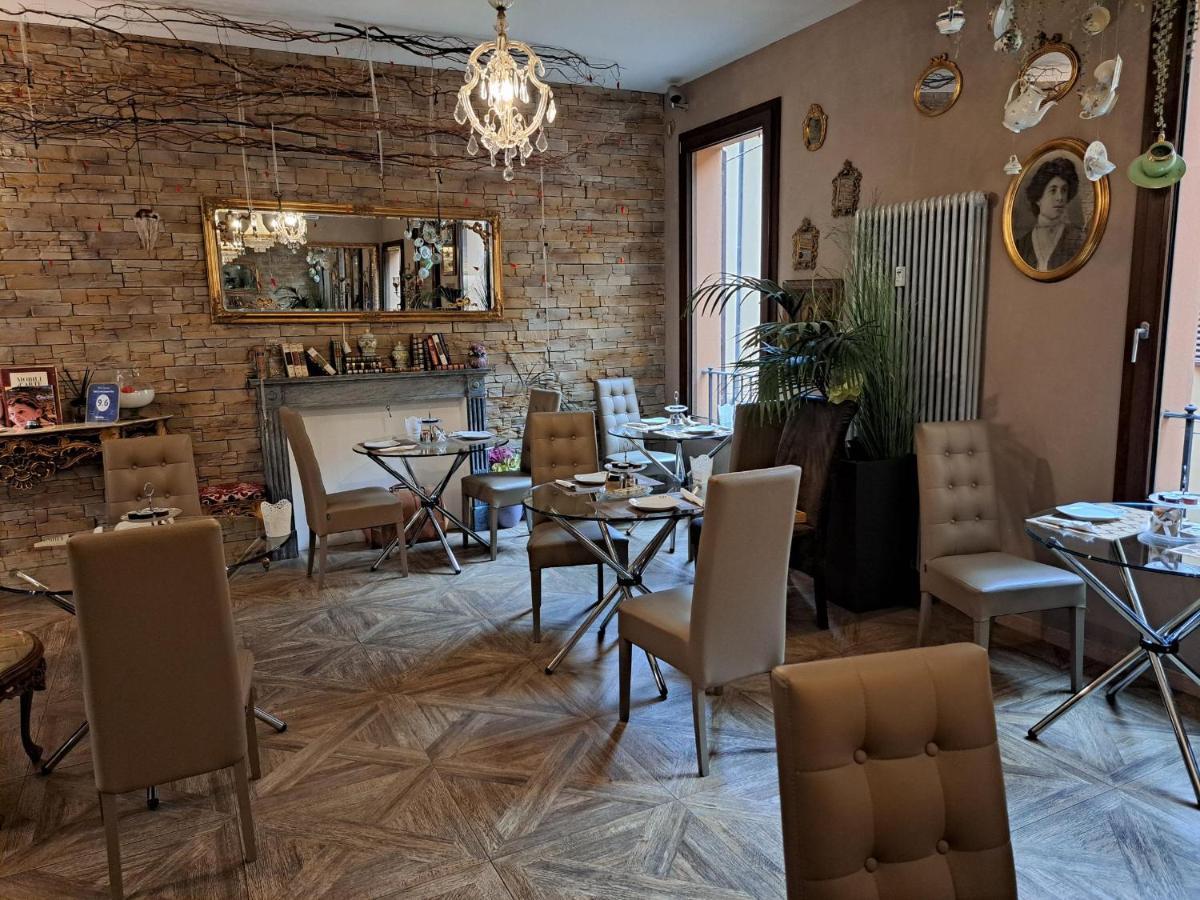 051 Room & Breakfast Bologna Exterior photo